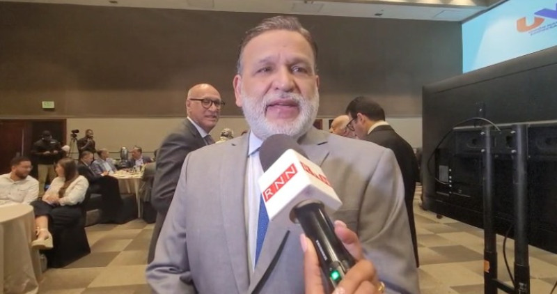 Para Iván García, presidente de la Federación de Comerciantes, los negociantes chinos representan una violación a todas las leyes nacionales