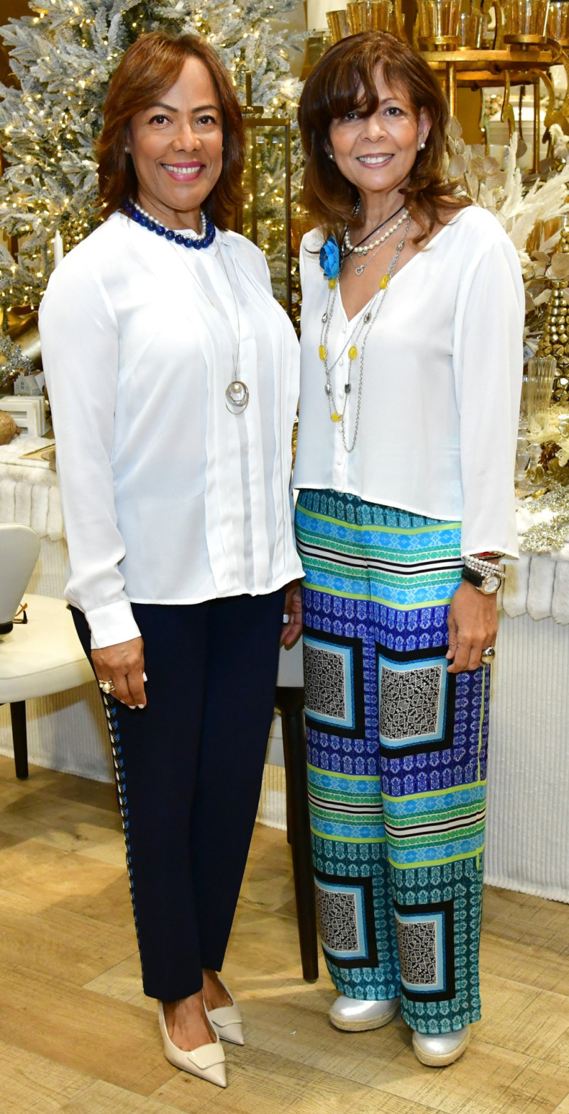 Alcia García y Rafaelina Henrríquez.