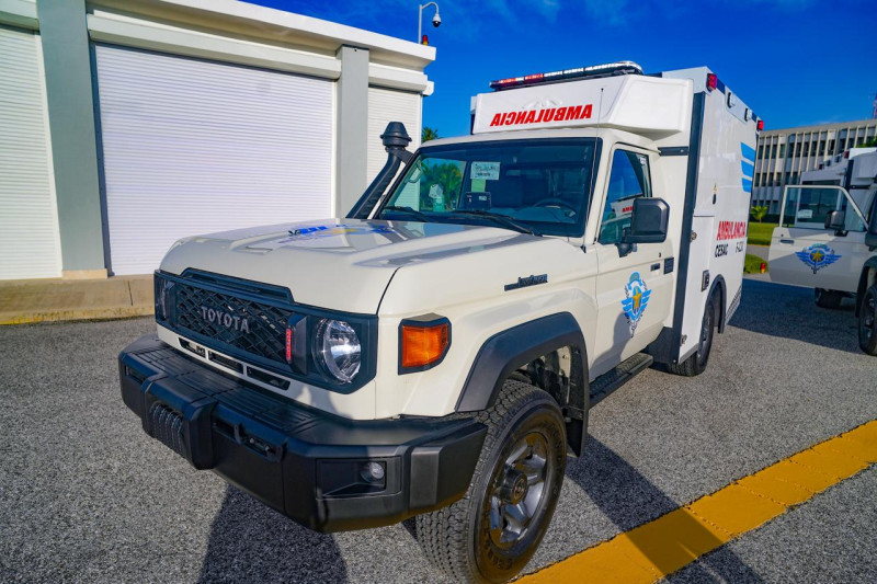 Las ambulancias, diseñadas y ensambladas con componentes de fabricación nacional, cuentan con equipamiento especializado para la atención prehospitalaria.