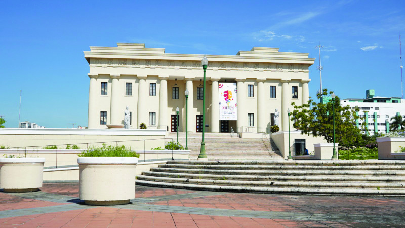 El Palacio de Bellas Artes regitró un apagón.
