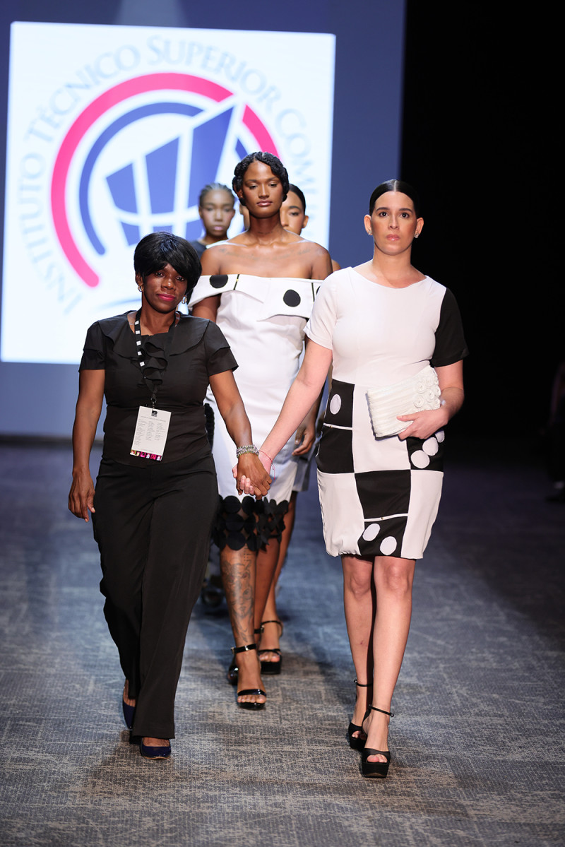 El ITSC ilumina la pasarela del RD Fashion Week 2025 con innovación y raíces culturales