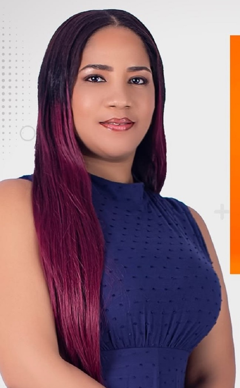 La periodista y locutora Yinet Jerez transmitirá su programa radial través de Minera 90.7 F.M.