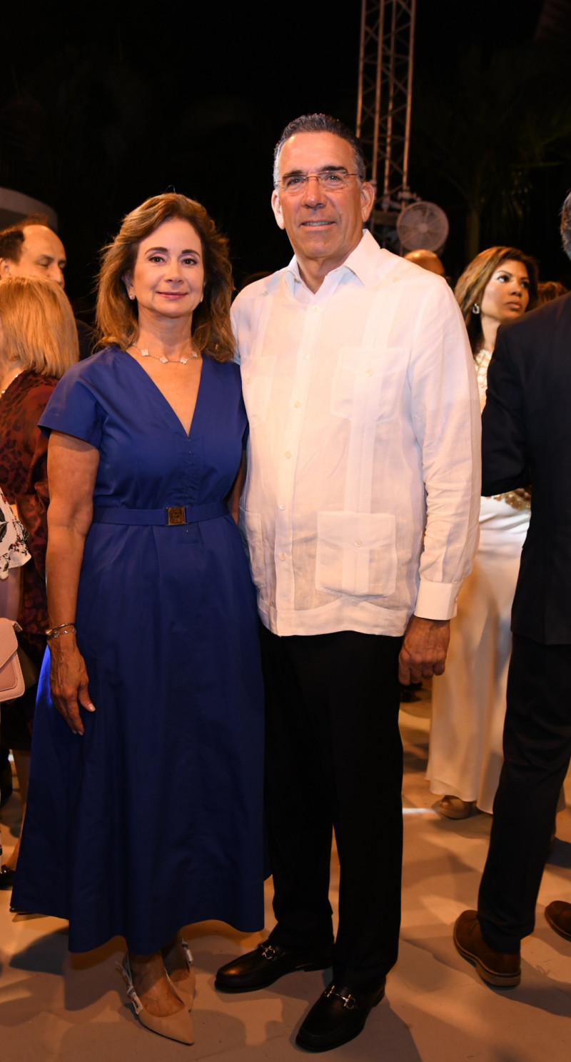 Nicole y Luis Bogaert