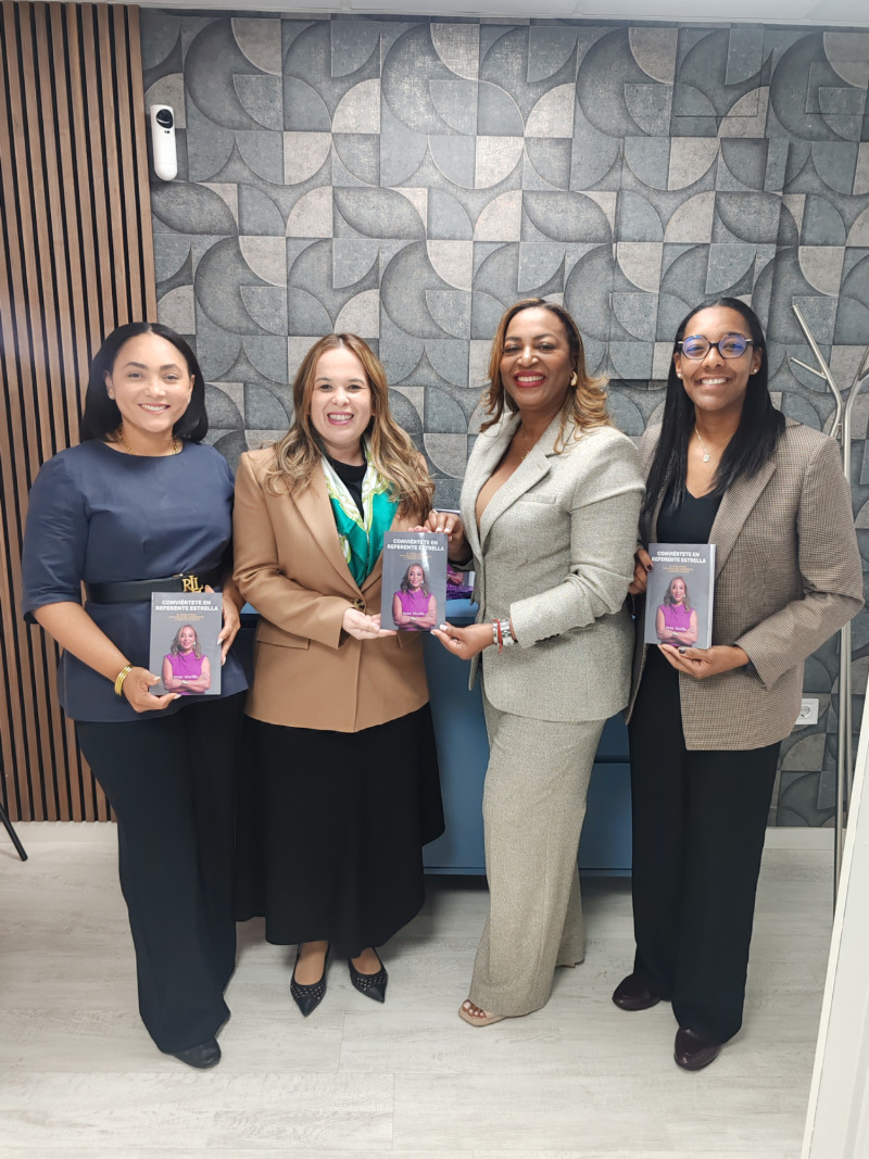 Diana Infante, Karla Tejada; Irene Morillo y Marlie Santana,