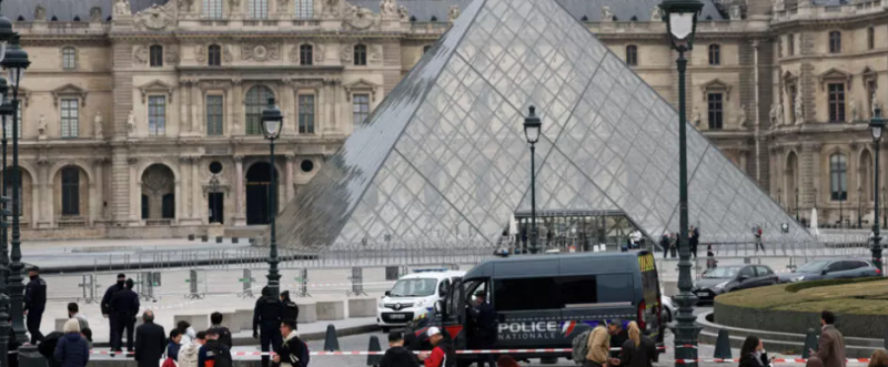 Los delincuentes que perpetraron el robo se llevaron ocho piezas "de un valor patrimonial incalculable", según las autoridades