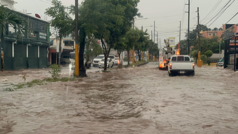 Avenida Charles de Gaulle, tormenta Melissa