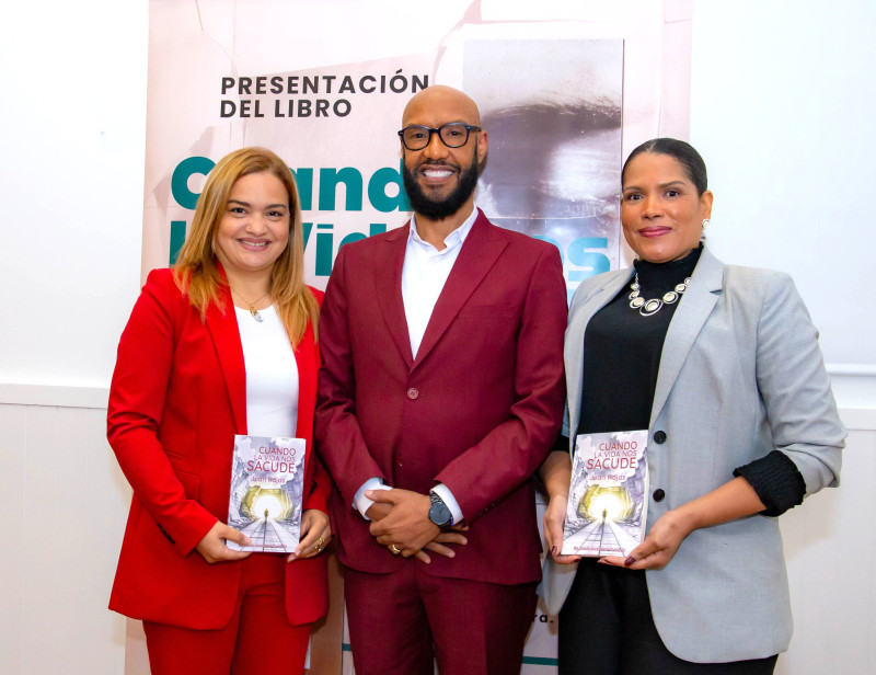 Kenia Escarfulier, Juan Rojas y Kersys Reyes