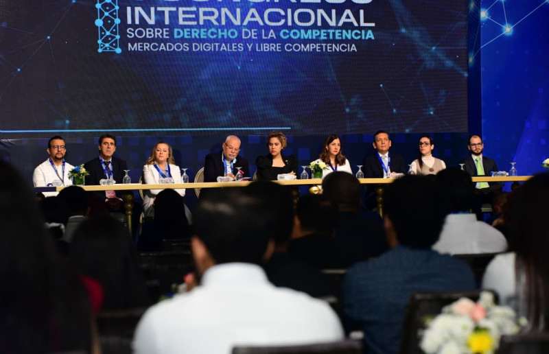 Participantes en el Primer Congreso Internacional sobre Derecho de la Competencia orientado en los mercados digitales organizado por ProCompetencia.