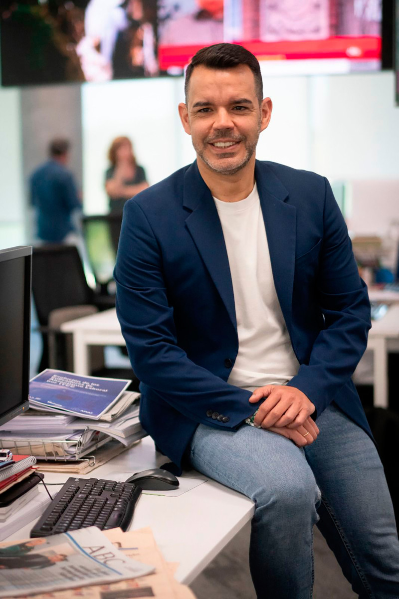 José María Camarero, especialista en información económica, explica como ganar dinero con las inversiones. Foto: Matias Nieto König-ABC.