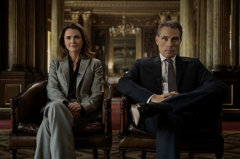 "The Diplomat 3" llega a la tercera temporada por Netflix protagonizada por Keri Russell como la diplomática estadounidense Kate Wyler.