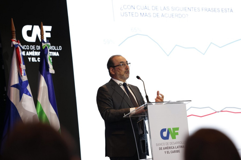 Sergio Díaz Granados.