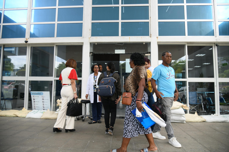 Pacientes que acudieron al Incart fueron afectados a causa de “falla eléctrica” y la suspensión de los servicios.