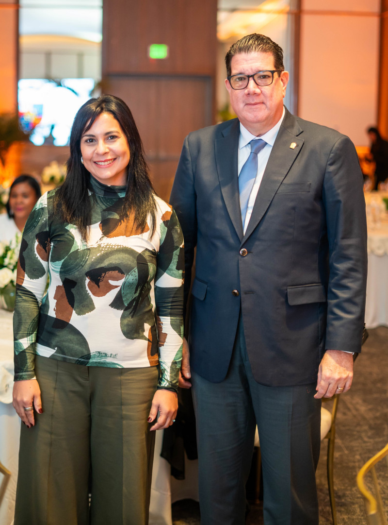 Christy Luciano y Miguel Dargán.