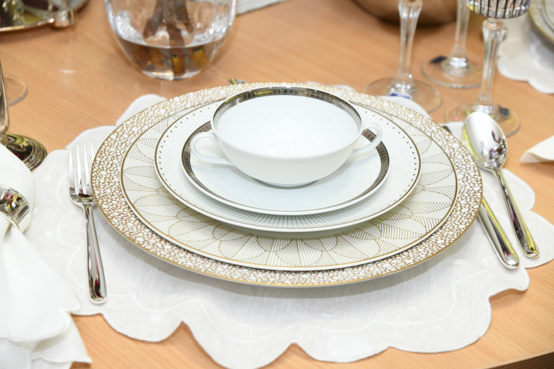 “No importa si son piezas antiguas o modernas. La combinación armónica, cuando se hace con criterio, resulta espectacular”, enfatiza Pilar Ricart.