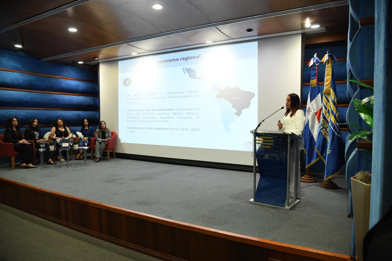 Flor Esmirna Batista Polo, coordinadora de la Unidad del Poder Legislativo del OPD.