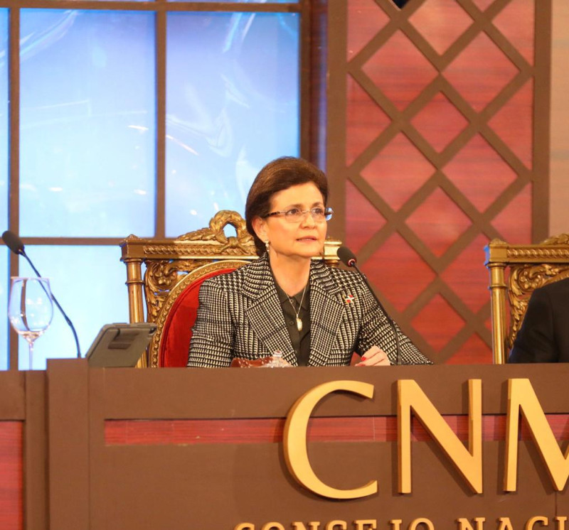 Vicepresidenta Raquel Peña