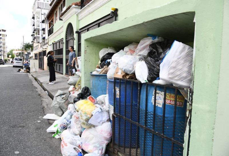 Crisis de recolección de basura en Mirador Norte; vecinos denuncian ...