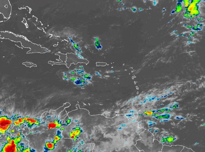 El Indomet indica que varias vaguadas interactúan sobre territorio nacional, generando aguaceros este jueves.