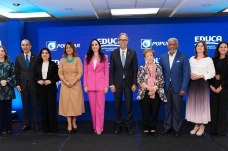 Personalidades en los discursos de inauguración de EDUCA.