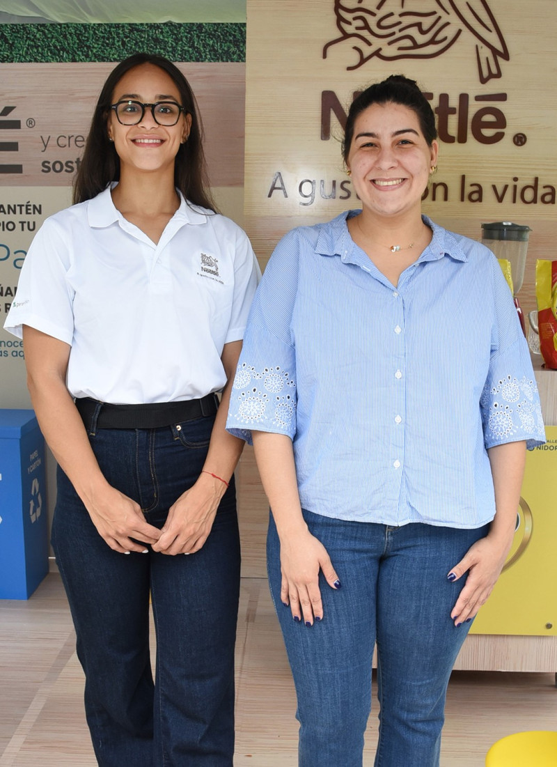 Felisa Vásquez y Jennifer Aponte