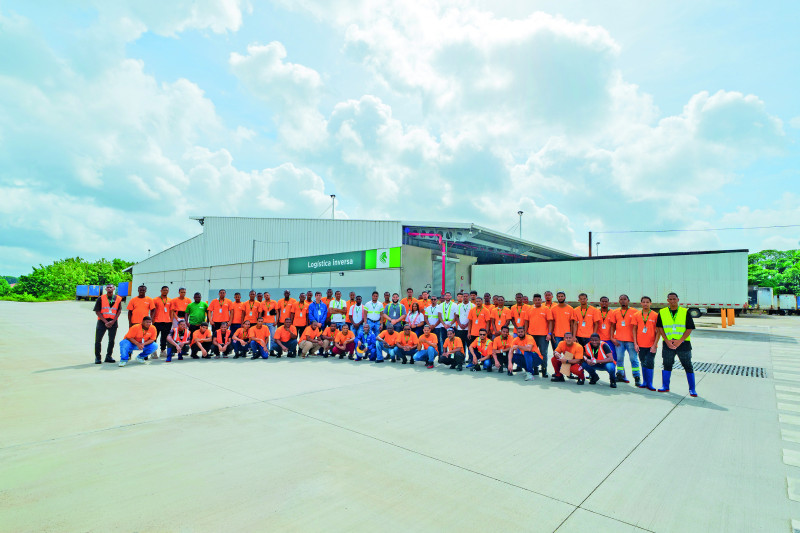 Colaboradores de la unidad de Logistica Inversa de CCN