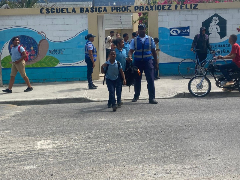 El caso de la niña Stephora debería servir de ejemplo para asumir con el debido rigor y responsabilidad la seguridad de nuestros estudiantes.