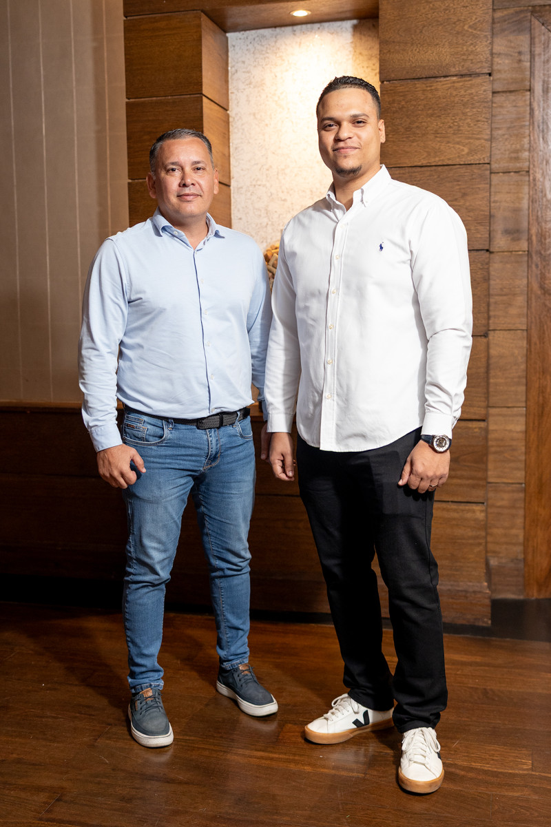 Luis Flores y Ruddy Rivera