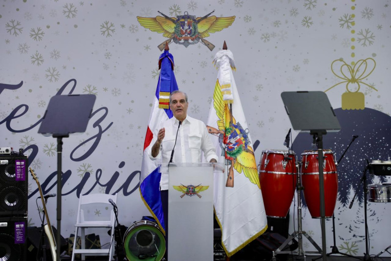 El presidente Luis Abinader durante el acto
