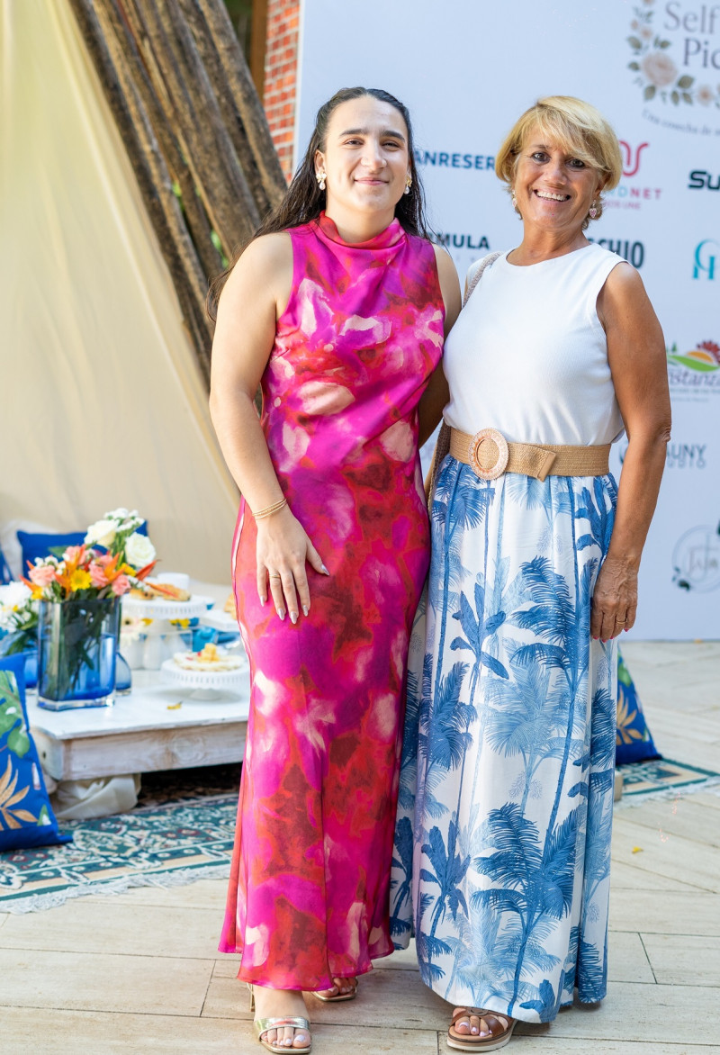 Bárbara María Rigo y Celia Sabater