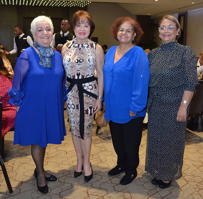 Margarita Mendoza, Nelly Mota, Ana Angelica Moreno y Marcy Cruz Lopez.