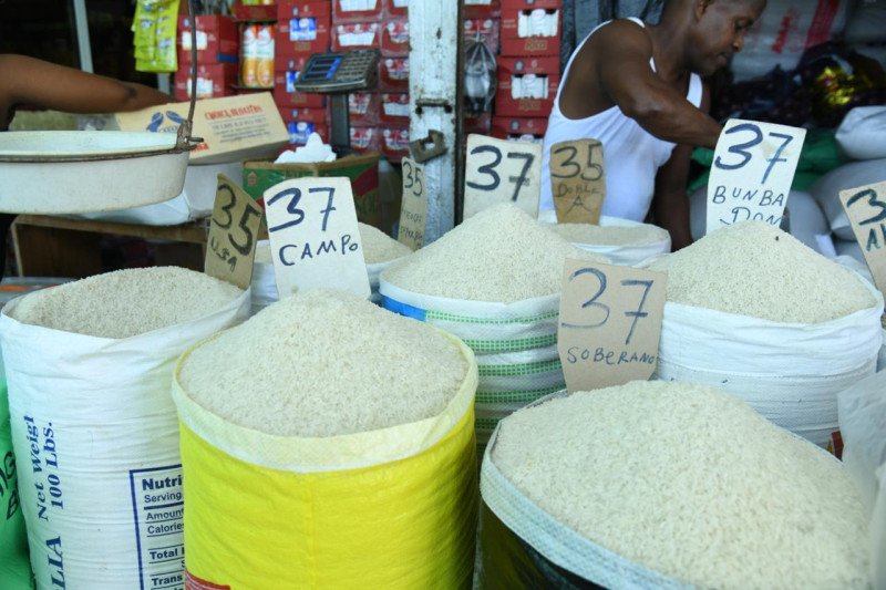 El  precio del arroz, que ronda entre RD$35 a RD$40 la libra dependiendo de su clasificación