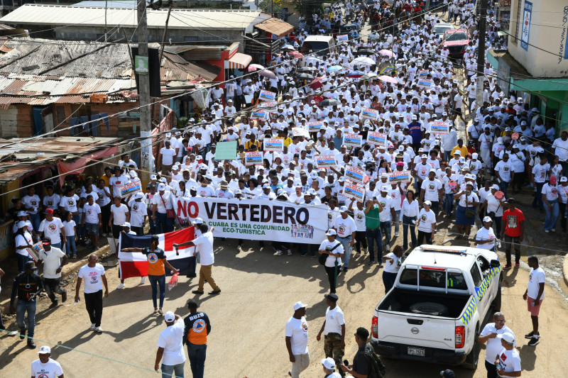 En La Cuaba se han realizado numerosas protestas en las calles para rechazar la instalación del vertedero.