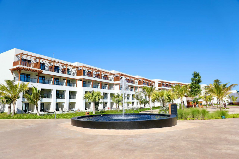 Hoteles Dreams y Secrets Playa Esmeralda