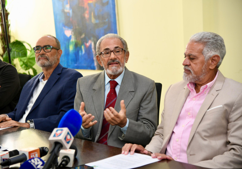 Rueda de prensa de la Secretaría de Medio Ambiente de la Fuerza del Pueblo.