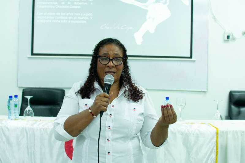 Dulce María Piña, directora de la Comisión Mujer y Deporte.