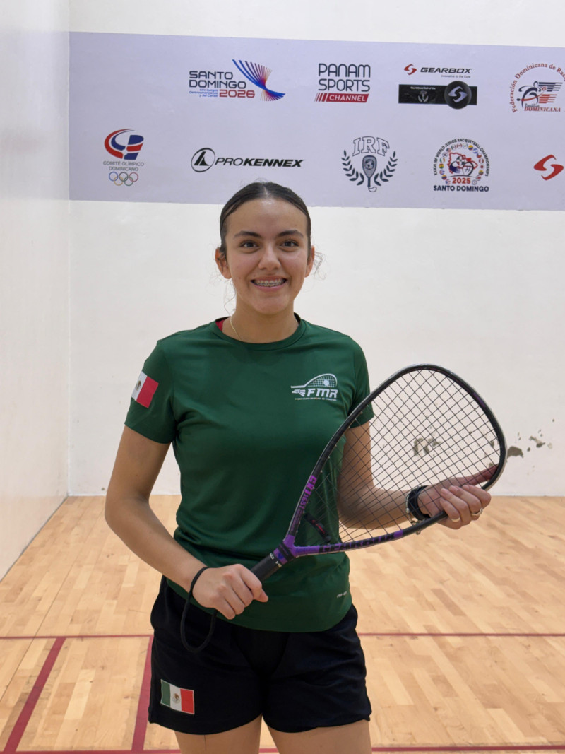 Andrea Pérez Picón, representante de México en el mundial juvenil de racquetbol.