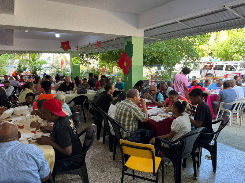 La discapacidad no limita los derechos, también podemos ser felices”, la Fundación de Discapacidad Manos Abiertas (Fundismaabi), colabora con personas con discapacidad para atribuirles oportunidades, sonrisas y experiencias que transforman sus vidas.