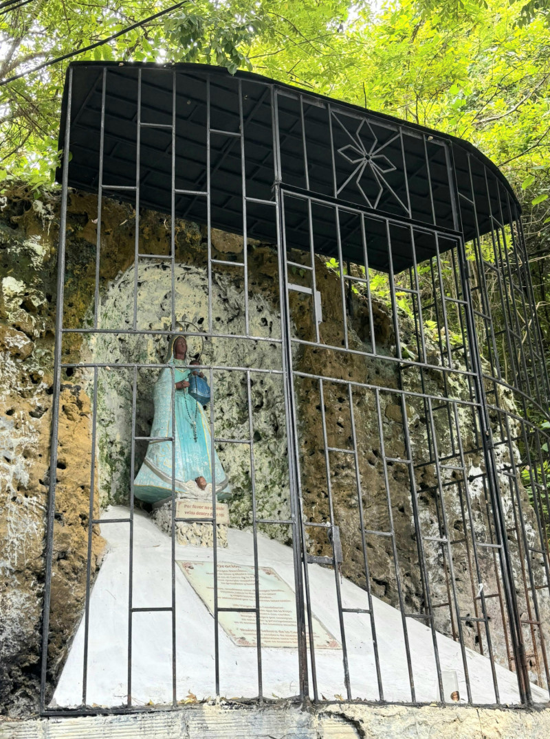 Virgen de la Candelaria en la ruta hacia el cerro