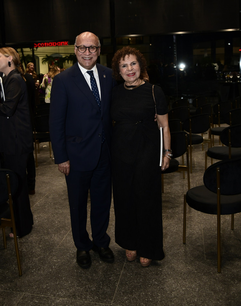 Angelo Viro y Rosario Mañón de Viro.