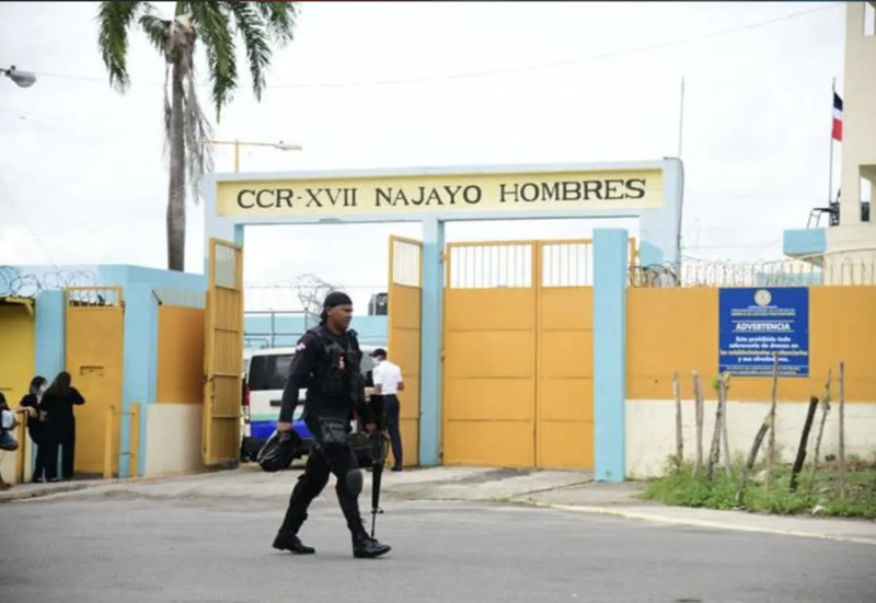 La cárcel de Najayo es donde llevan más figuras notables.