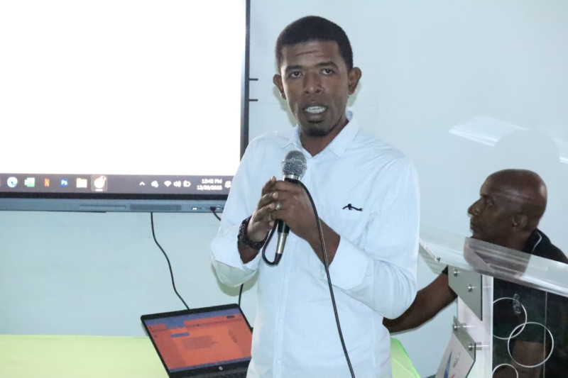 Doroteo Cordones mientras explicaba los alcances de la plataforma digital que tendrá Fedovoli.