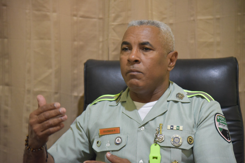 Miguel Antonio Guzmán Pérez, director regional de la Dirección General de Seguridad de Tránsito y Transporte Terrestre (Digesett), con asiento en Barahona.