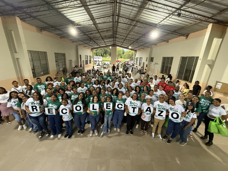 Durante 12 meses Recolectazo ha logrado impactar la vida de niños, jóvenes y ancianos llevando no solo artículos materiales, sino alegría y un mensaje de amor y esperanza.