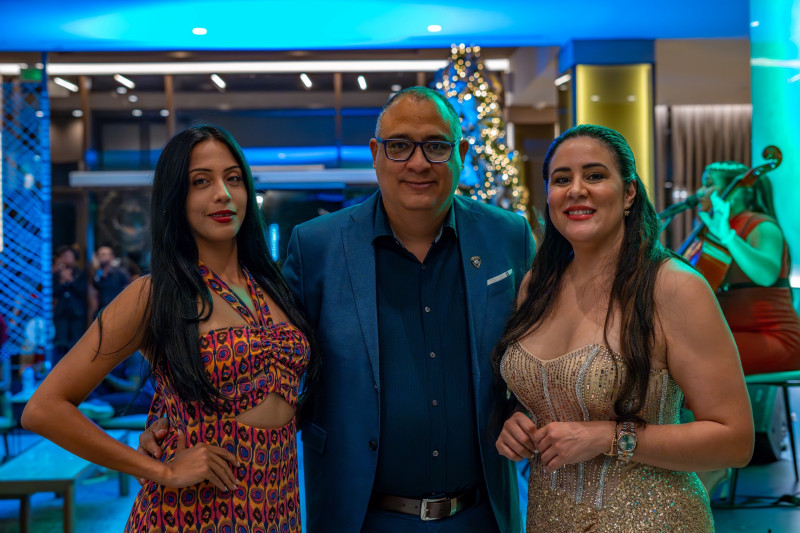 Dayli Albuez, Angel Fernandez y Nicole Valentina.