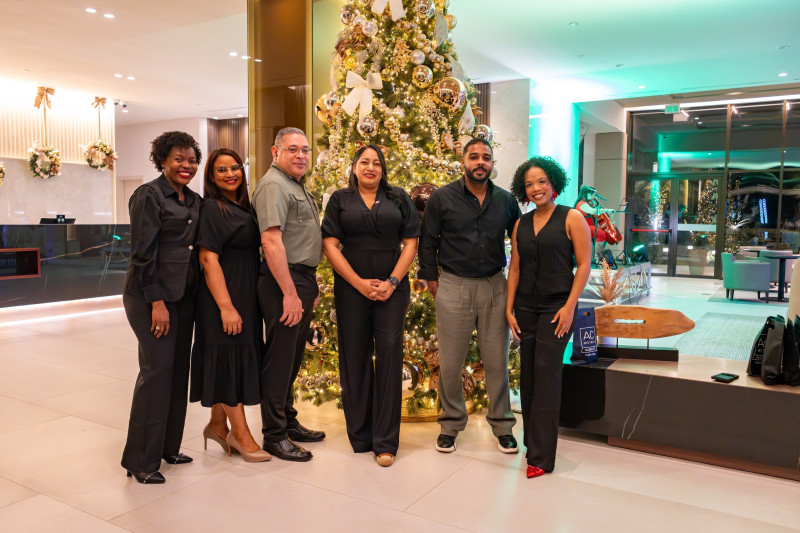 Nilcina Yan, Alba Matos, Roswaldo Galeno, Ingrid Cedano, Francisco Cordero y Rachelle Sanchez