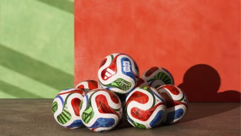 Trionda, la pelota que será usada en el Mundial de Fútbol 2026, está siendo ya exhibida.