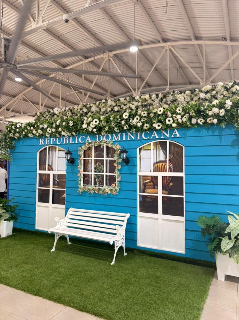 Casita típica reproducida en área de Migración