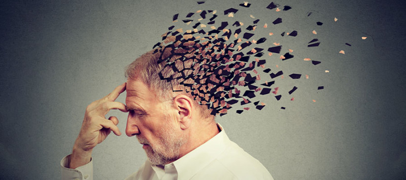 Científicos apuestan por pruebas médicas a  personas con riesgo de Alzheimer.