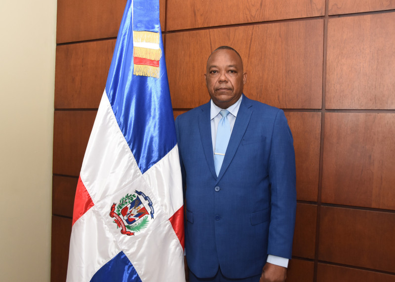 Sus restos son expuestos en la Funeraria Municipal de Don Gregorio, Nizao, provincia Peravia, sin detalles de sobre cuando se le daría cristiana sepultura.