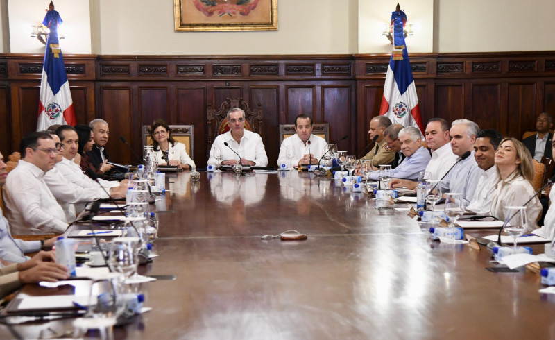 Consejo de Ministros encabezado por el presidente Abinader y la vicepresidenta Raquel Peña.